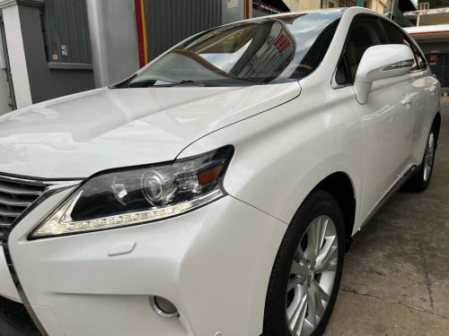 ឡានលក់ RX 450 h 010 ក្នុងលឿង