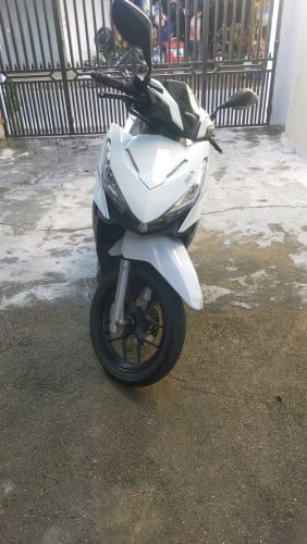 ម៉ូតូលក់ Sale motor bicycle