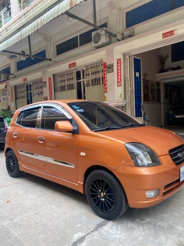 04hfull ឡានស្អាតណាស់ៗៗ គ្មានទាស់ទេ