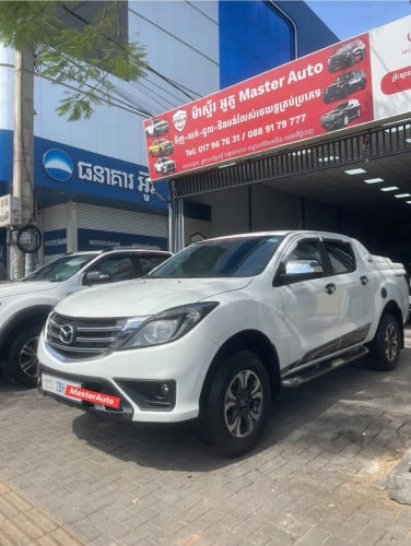 2020 Mazda Thunder full option 3.2L ម្ចាស់ដេីមថ្មីខ្លាំង