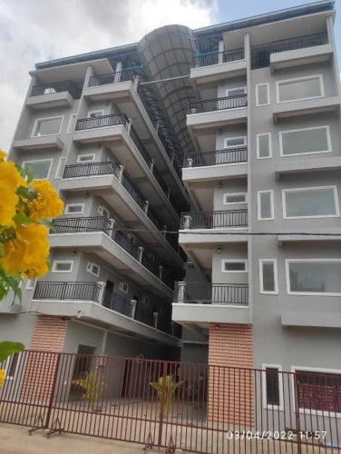 Building 50room 8000$