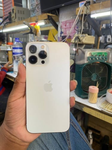 HelloBBងៃនេះមានiPhone13pmសាណូមមួយដេីមមានស្គេន128gថ្ម86%ទួរ99%តម្លៃ420$លេខទូរស័ព្ទទំនាក់ទំនង010778015