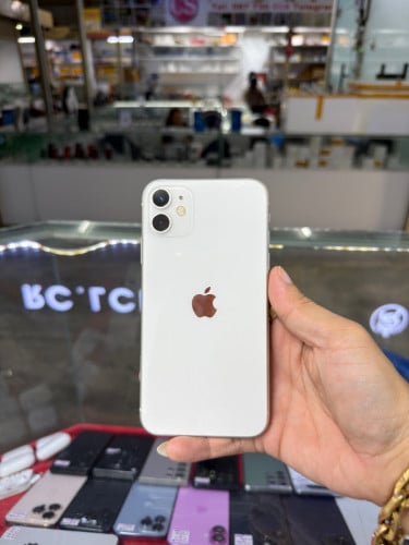 iPhone 11 White LL/A HD64GB Phone Condition 97% , ដូរថ្ម , ដូរអេក្រង់GX , អត់ស្កេនមុខ , Bypass WiFi