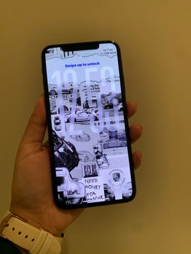 Iphone 11promax 256G សឹកតួរដូចរូប