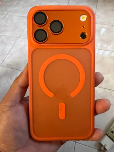 iPhone 15promax LL/A តួរស្អាត99% ថ្ម84%កាន់ល្អ