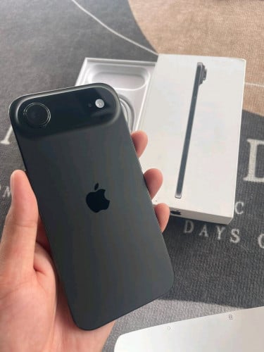 iPhone 17 Air LL 256G 99% 829$