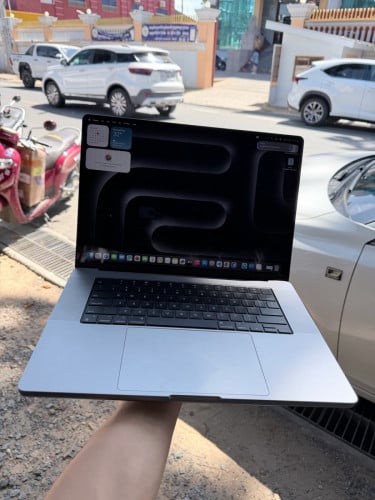 MacBook M2 Pro 16inch 99.99