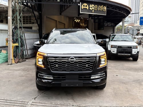 Nissan Patrol 2025 (10,000KM)