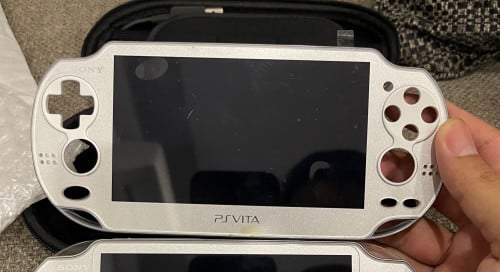 Psvita 1000 screen silver