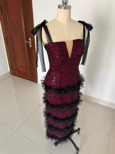 Second hand dress
