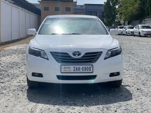 Toyota Camry Hybrid 2007 ក្នុងលឿង