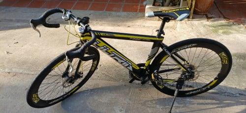 កង់ប្រណាំង