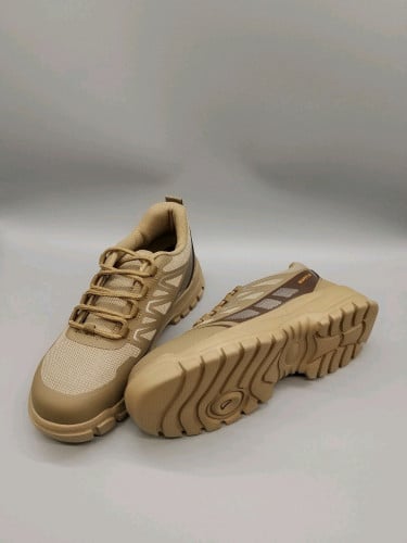 ស្បែកជើងក្បាលដែក