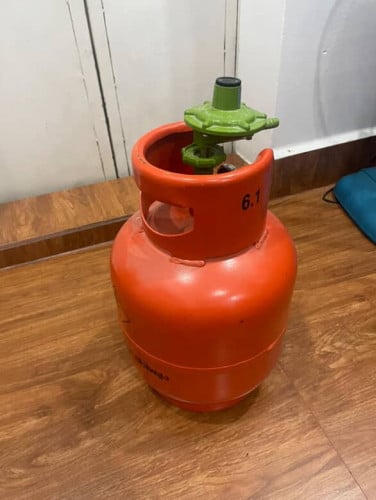 ធុងហ្កាស៥គីឡូ ថ្មីមានហ្កាសស្រាប់ លក់ធូរៗ