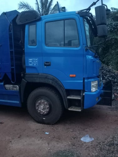 ឡានបែនកង់10លក់ប្រញាប់