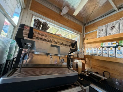 បន្ទាយមានជ័យ 1500$ Tel:0965152561