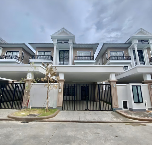 ๐
๐จ๐ซ ๐๐๐ง๐ญ: 5-Bedroom Villa- Borey Peng Huot Boeung Snor