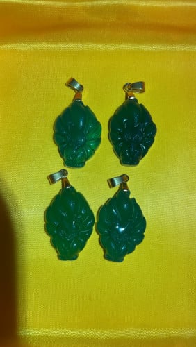 ទឹកVVIP  ធានា​ ត្បូងហ្គេច​