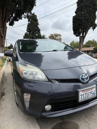 2013 Toyota Prius option 5