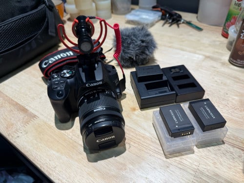 Canon EOS 250D 99% almost never use