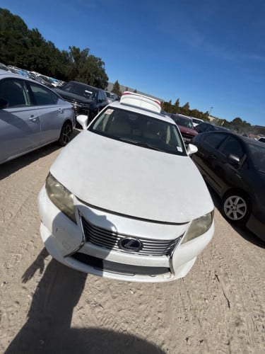 ES300h 013 full ក្នុងលឿង ក្រដាសពន្ធ ឡានមកតាមផ្លូវ🥰