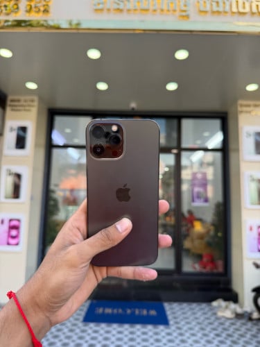 iPhone 13 promax LL/A 128G សំនុំសុីន 450$