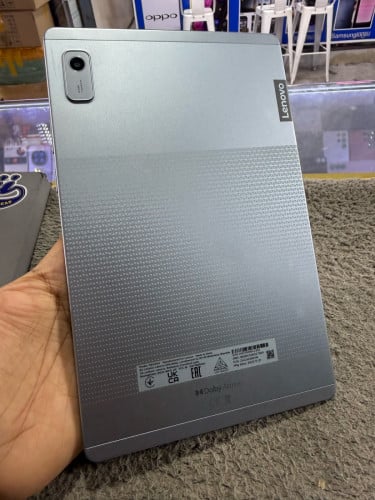 Lenovo Tap M6 Memory64G Sim WiFi ស្ទេីរកញ្ចក់គែម មានឆ្នាំងសាក