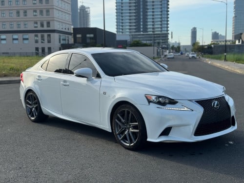 Lexus IS 200T