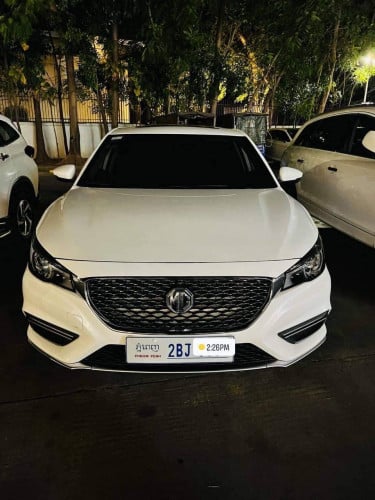 MG6 2020 លក់ប្រញាប់​ តម្លៃ​16800​ឡានផ្ទល់ខ្លួន​