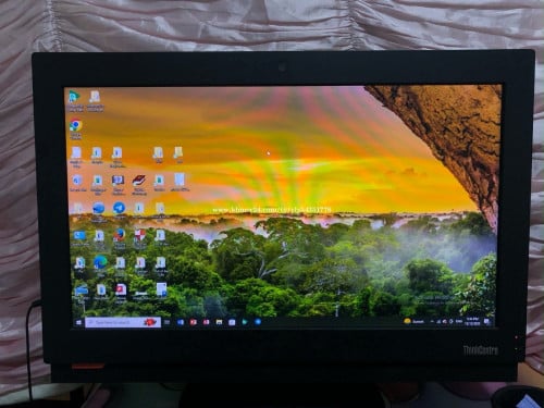 model Lenovo series: Thinkcentre Type: All-in-One PC (computer + monitor in one body)