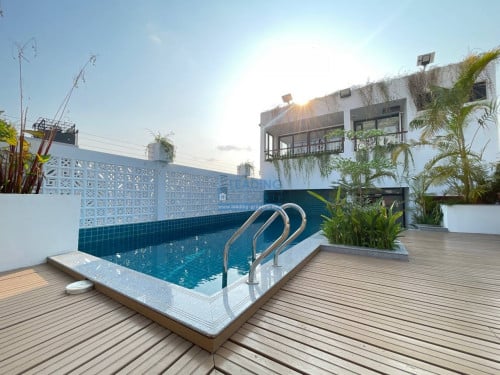 N742 | Brand New 1 Bedroom with Gym and Pool in BKK3 For Rent