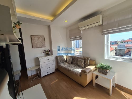 N934 | Beautiful Condominium 1 Bedroom Corner Unit For Rent in Boeng Trabek Area