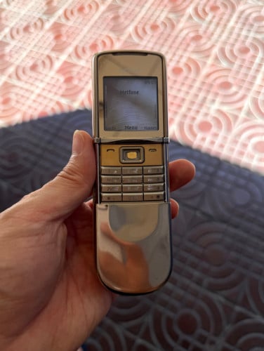 Nokia 8800 Sirocco Gold
