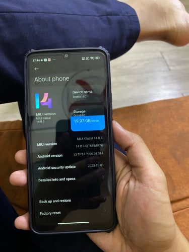 Redmi 13c ស្អាត់ 99%សានំុសុីន rom256 ram 8+4