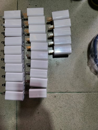 លក់ទាំងអស់នឹងរបស់ថ្មី