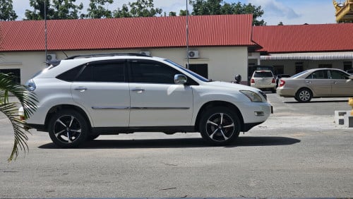 ឡានផ្ទាល់ខ្លួនត្រូវការលក់