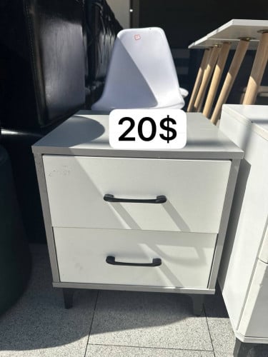 ទូរក្បាលគ្រែ