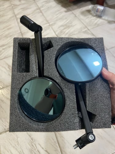 កញ្ចក់ Carbon style