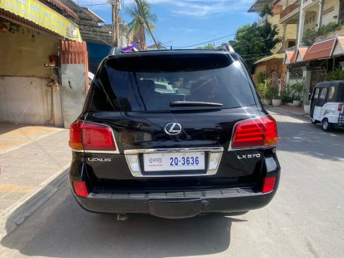 ឡានLexus570ឆាំ្ន2011