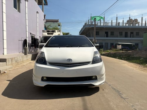 ចង់លក់Prius 06 fullពេញ