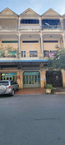 ផ្ទះល្វែងអាជីវកម្មសំរាប់ជួលនៅម្ដុំTK