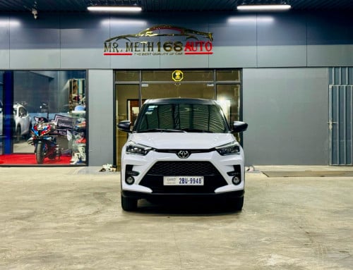2023 TOYOTA RAIZE 3មុឺនKm