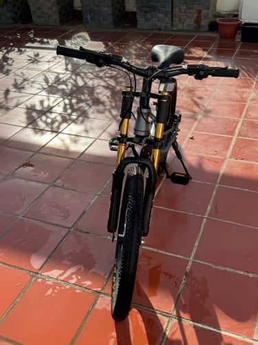 22-inch geared bicycleAlmost brand new, barely ridden