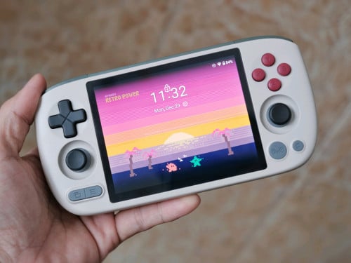 Ayaneo Pocket Air Mini 64GB ដូចថ្មី 99.99%