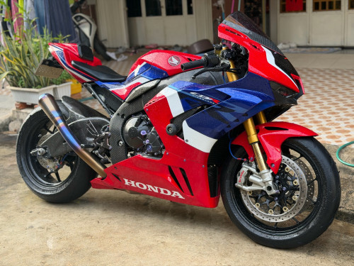 CBR1000R-RR 2020 Full Tax
