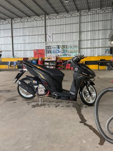 Click 2019 ម៉ាស៊ីន Full 57 លក់ ឬ វៃដូរជាមួយ Giorno or Stylo