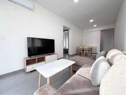 Condo for rent ផ្លូវ 60m