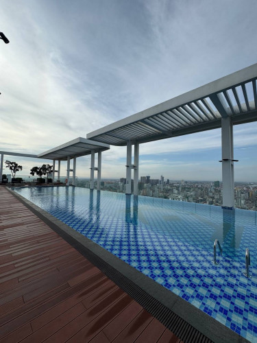 Condo for rent Golden one (bbk)