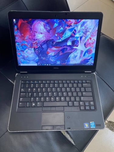 Core i7 ជំនាន់ទី4 (8Core )Ram8G HDD640Gថ្មកាន់ស្ទើរសំបក ទីតាំងភ្នំពេញ