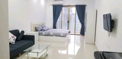 D.I Riviera city Condo room for rent
